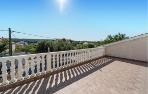 1 Bedroom Cozy Apartment In Krusevo